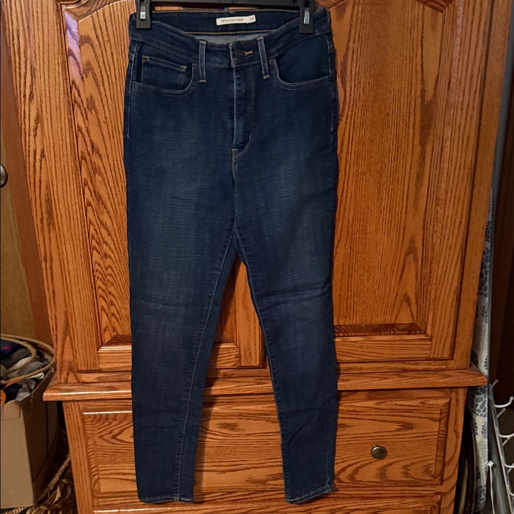 Levi's Dark Indigo Women's Skinny Jeans